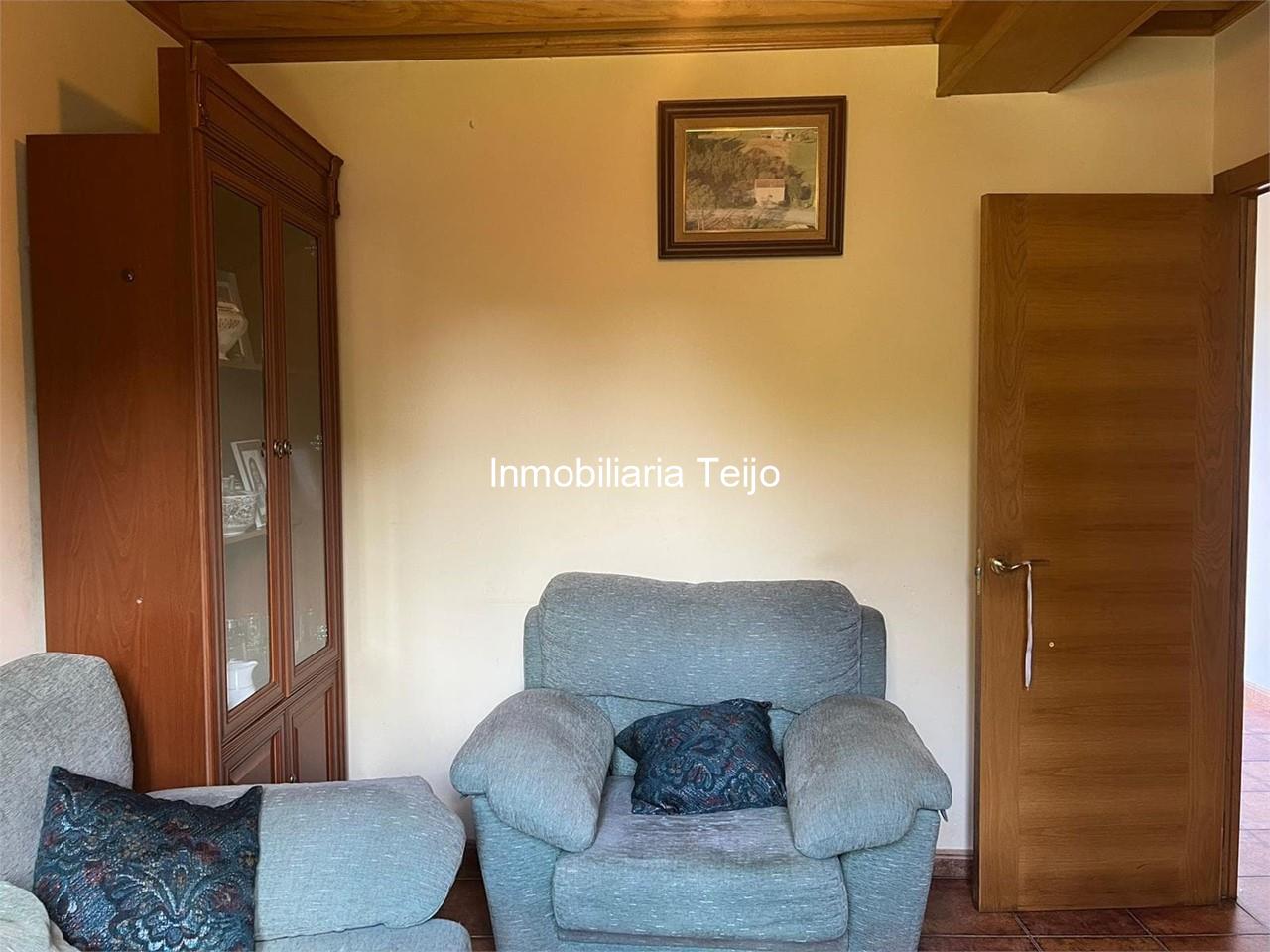 Foto 11 SE VENDE CASA EN SAN SADURNIÑO