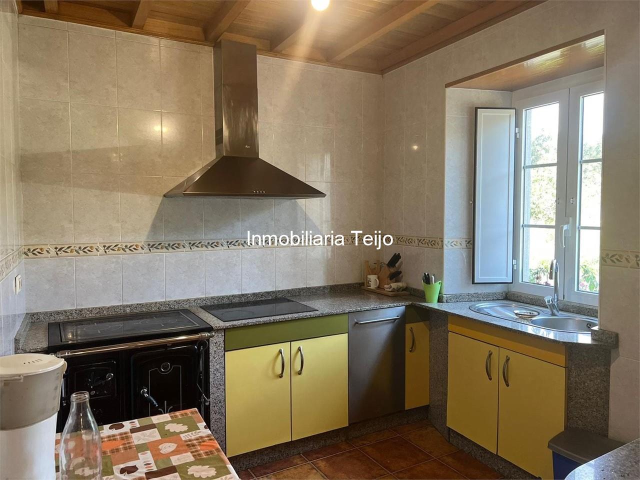 Foto 5 SE VENDE CASA EN SAN SADURNIÑO