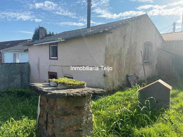 SE VENDE CASA EN SERANTES PARA REFORMAR - Ferrol