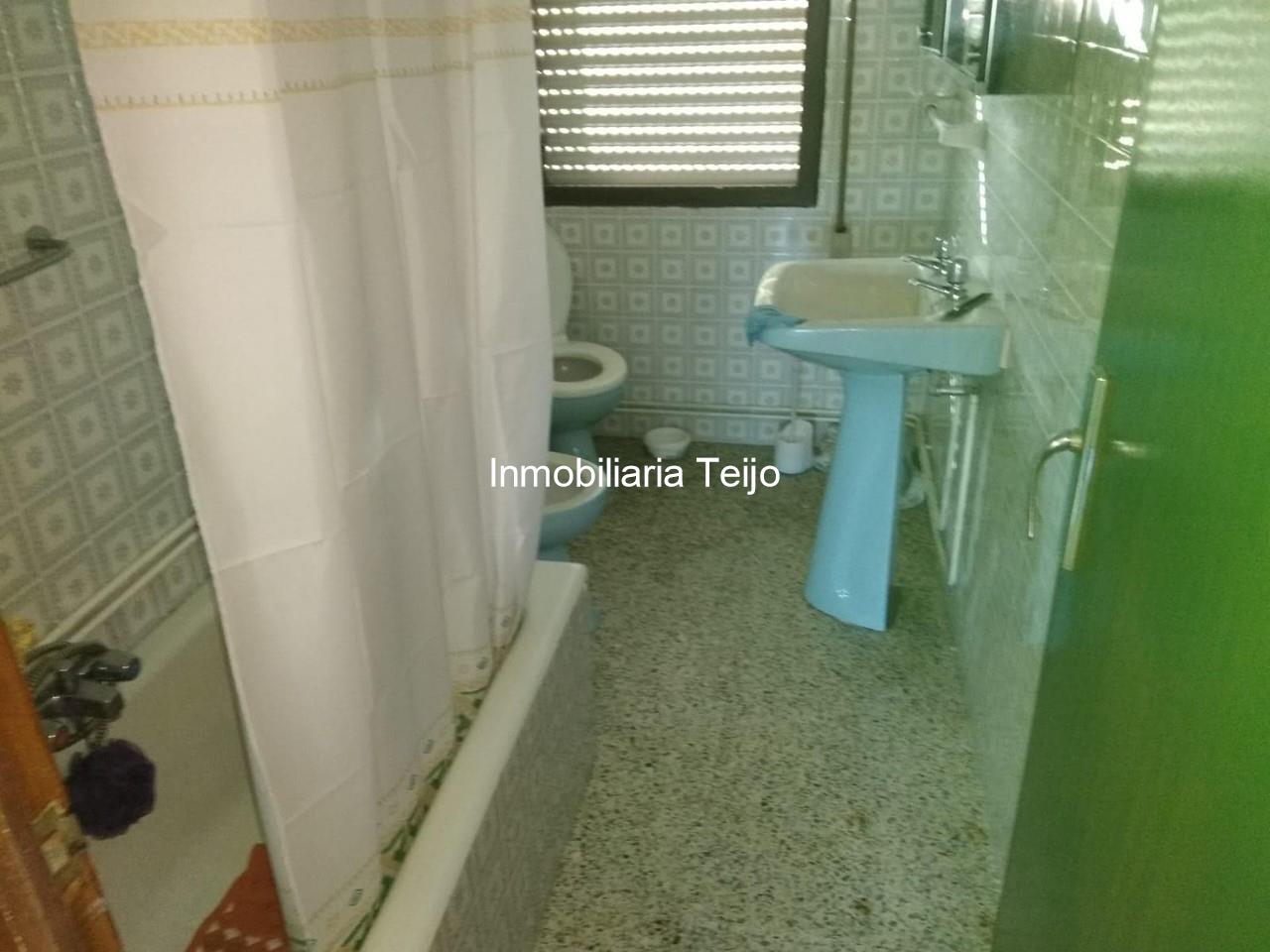 Foto 10 SE VENDE CASA EN VALÓN 