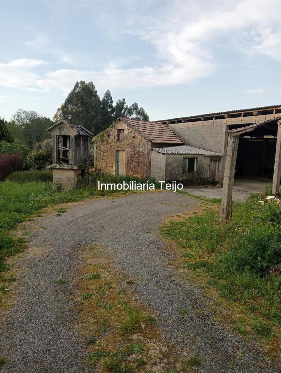 Foto 2 SE VENDE CASA EN VILARMAIOR
