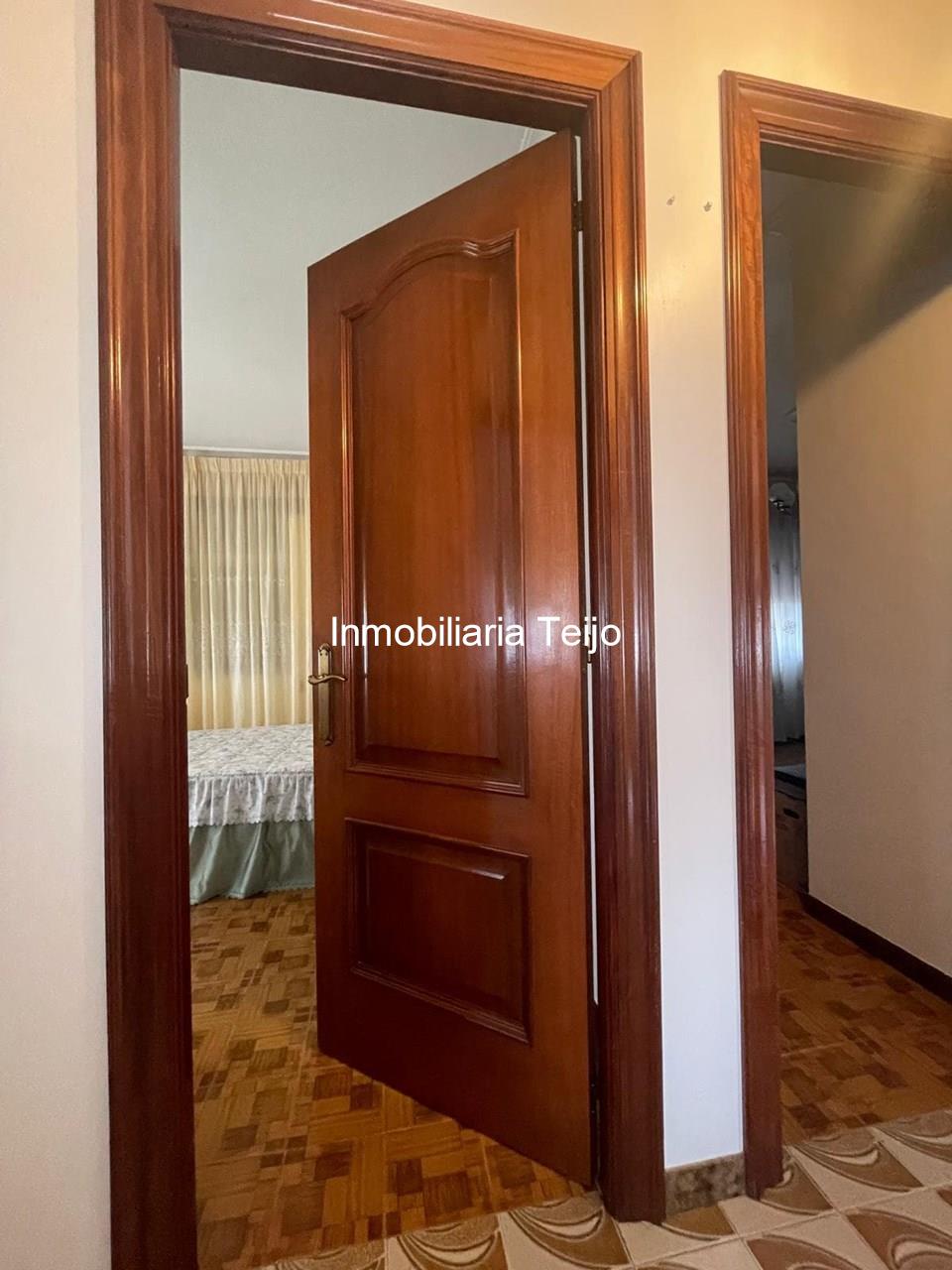 Foto 14 SE VENDE CASA GRANDE CON FINCA Y ANEXOS EN FENE (NO PRECISA REHABILITACIÓN)