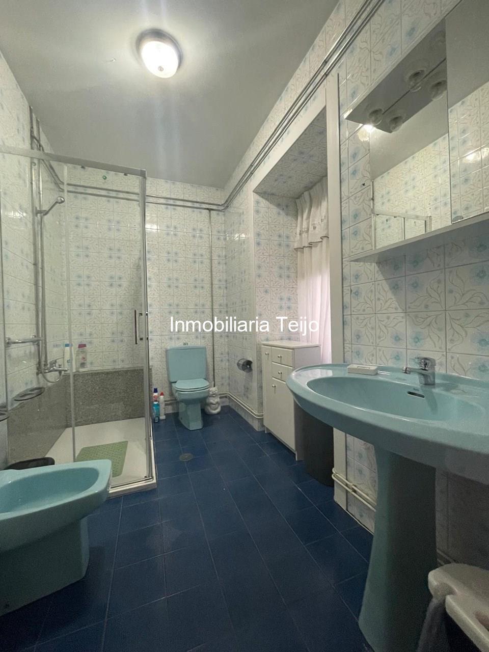 Foto 8 SE VENDE CASA GRANDE CON FINCA Y ANEXOS EN FENE (NO PRECISA REHABILITACIÓN)