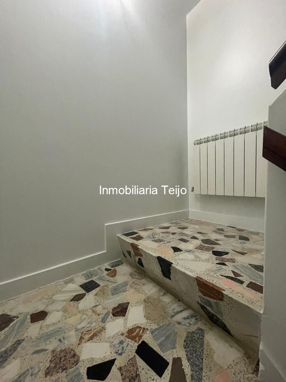 Foto 9 SE VENDE CASA GRANDE CON FINCA Y ANEXOS EN FENE (NO PRECISA REHABILITACIÓN)