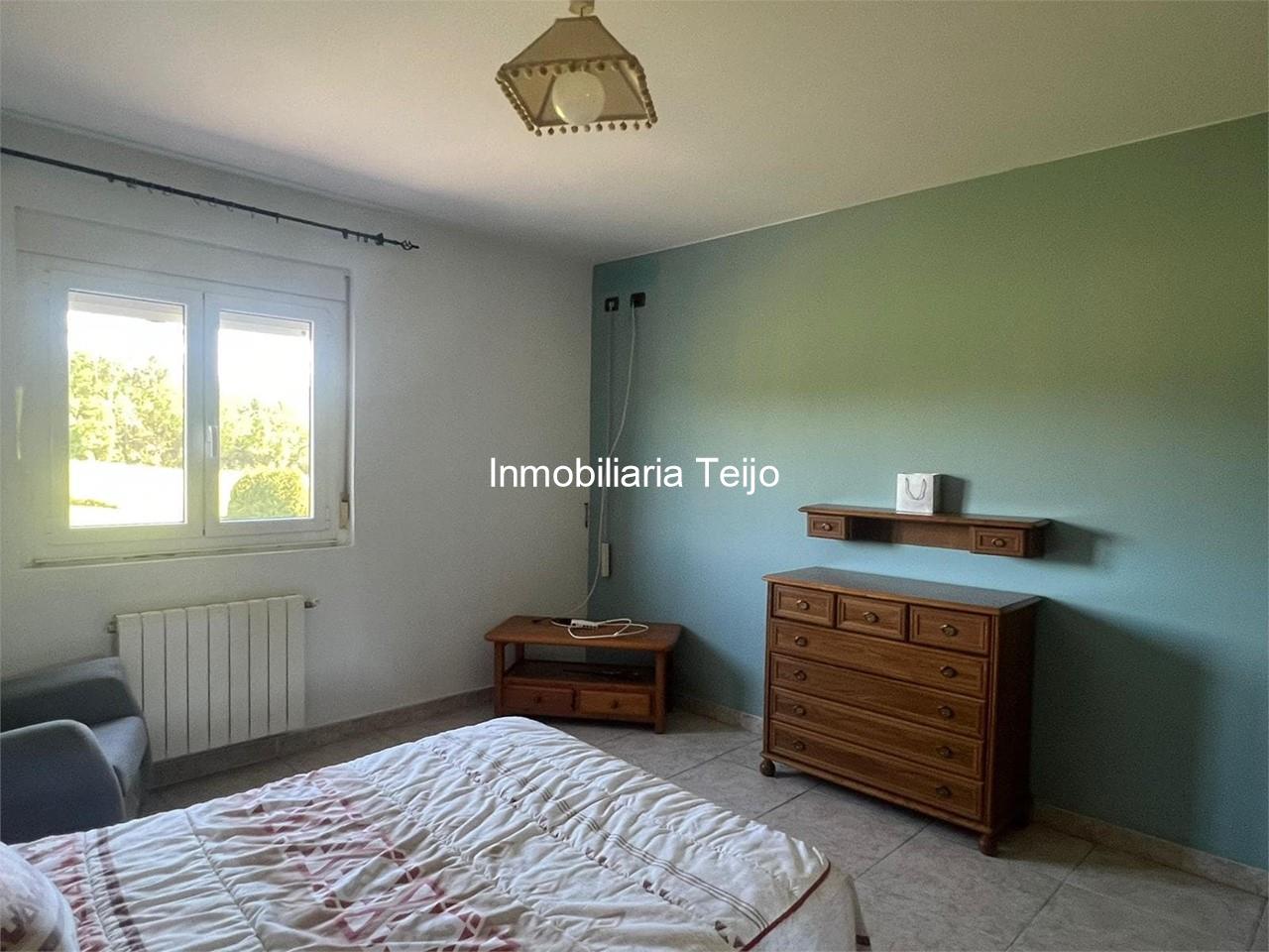 Foto 22 SE VENDE CASA INDEPENDIENTE EN A CAPELA