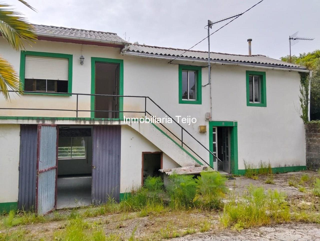 Foto 1 SE VENDE CASA NO PAREADA CON FINCA PARA REHABILITAR EN CEDEIRA, SAN ROMÁN
