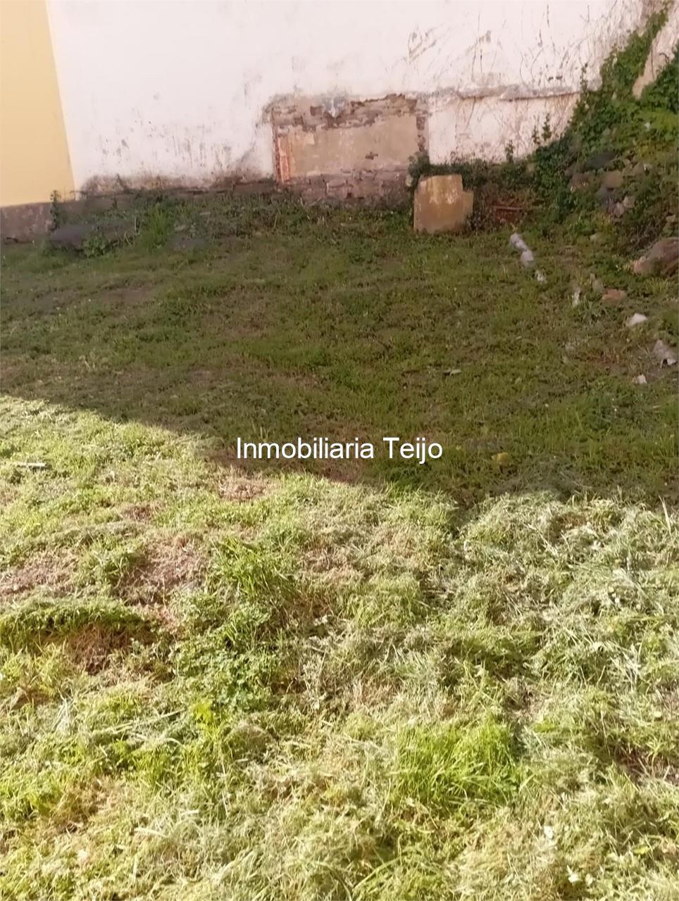 Foto 4 SE VENDE CASA PARA REHABILITAR CON FINCA EN EL CASCO URBANO DE CEDEIRA