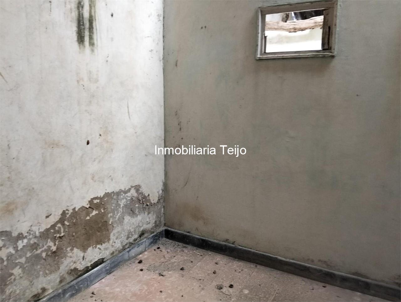 Foto 10 SE VENDE CASA PARA REHABILITAR EN CATABOIS - TEJADO NUEVO
