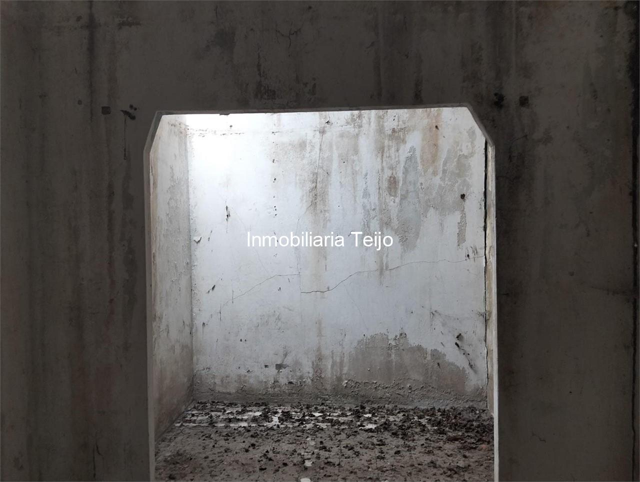 Foto 11 SE VENDE CASA PARA REHABILITAR EN CATABOIS - TEJADO NUEVO