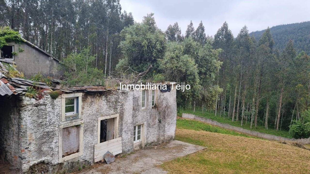 Foto 2 SE VENDE CASA PARA REHABILITAR EN NEDA