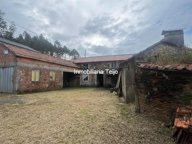 SE VENDE CASA PARA REHABILITAR EN SANTA MARIÑA DO MONTE - San Sadurniño