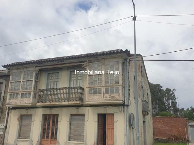 SE VENDE CASA PARA RESTAURACIÓN INTEGRAL EN SAN MATEO - Narón