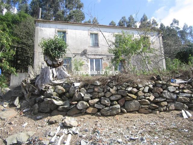 SE VENDE CASA PARA RESTAURAR EN CERDIDO