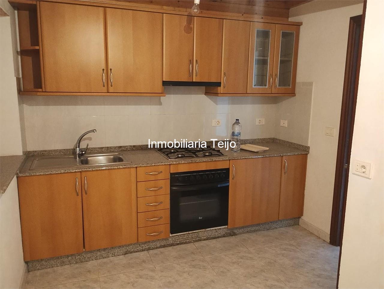 Foto 2 SE VENDE CASITA PEQUEÑA EN SANTA CECILIA