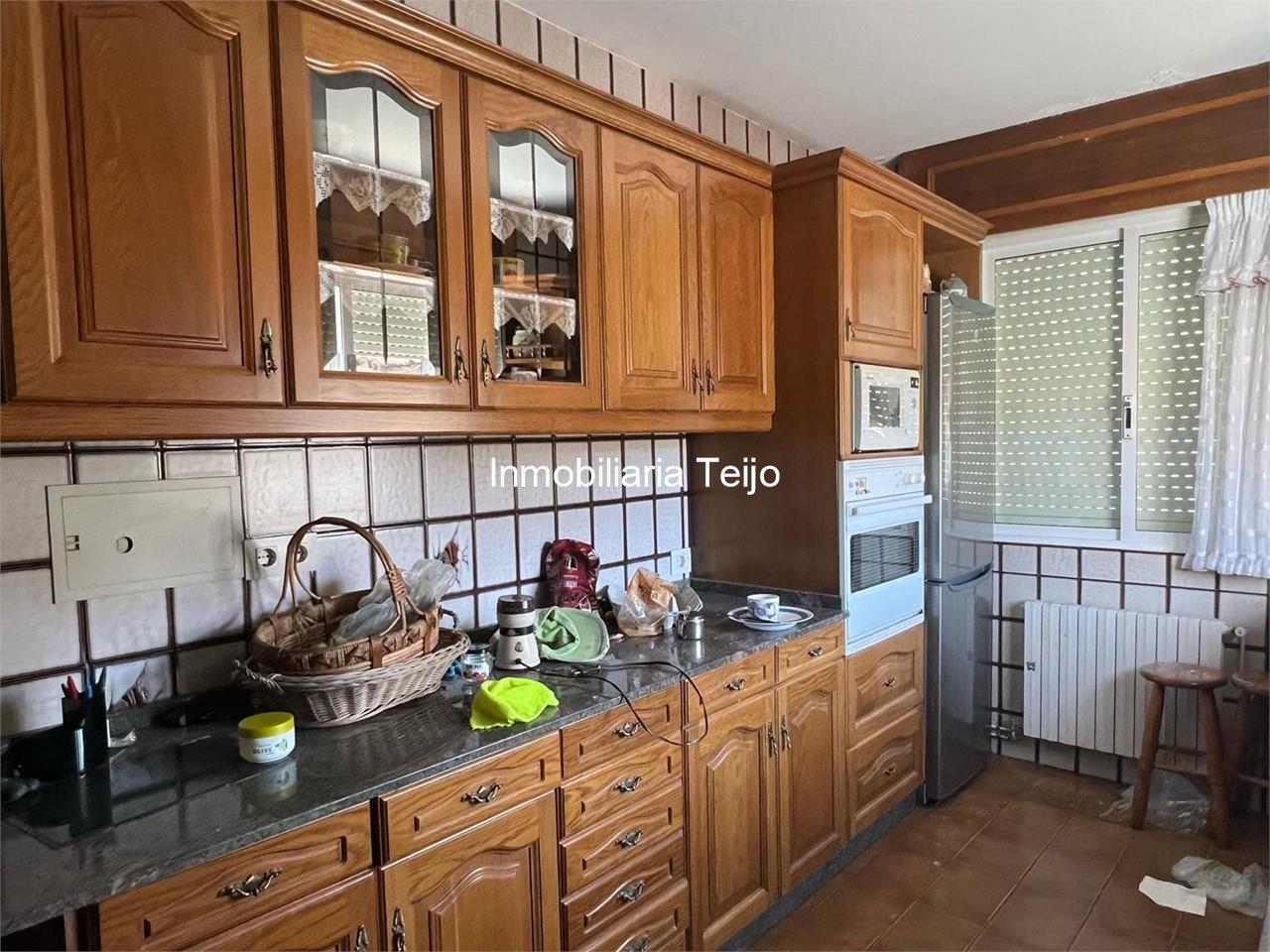 Foto 1 SE VENDE CHALET CON PISCINA CUBIERTA EN LA PLAYA DE SAN JORGE