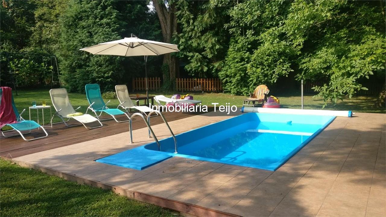 Foto 8 SE VENDE CHALET CON PRECIOSA FINCA Y PISCINA EN MANIÑOS