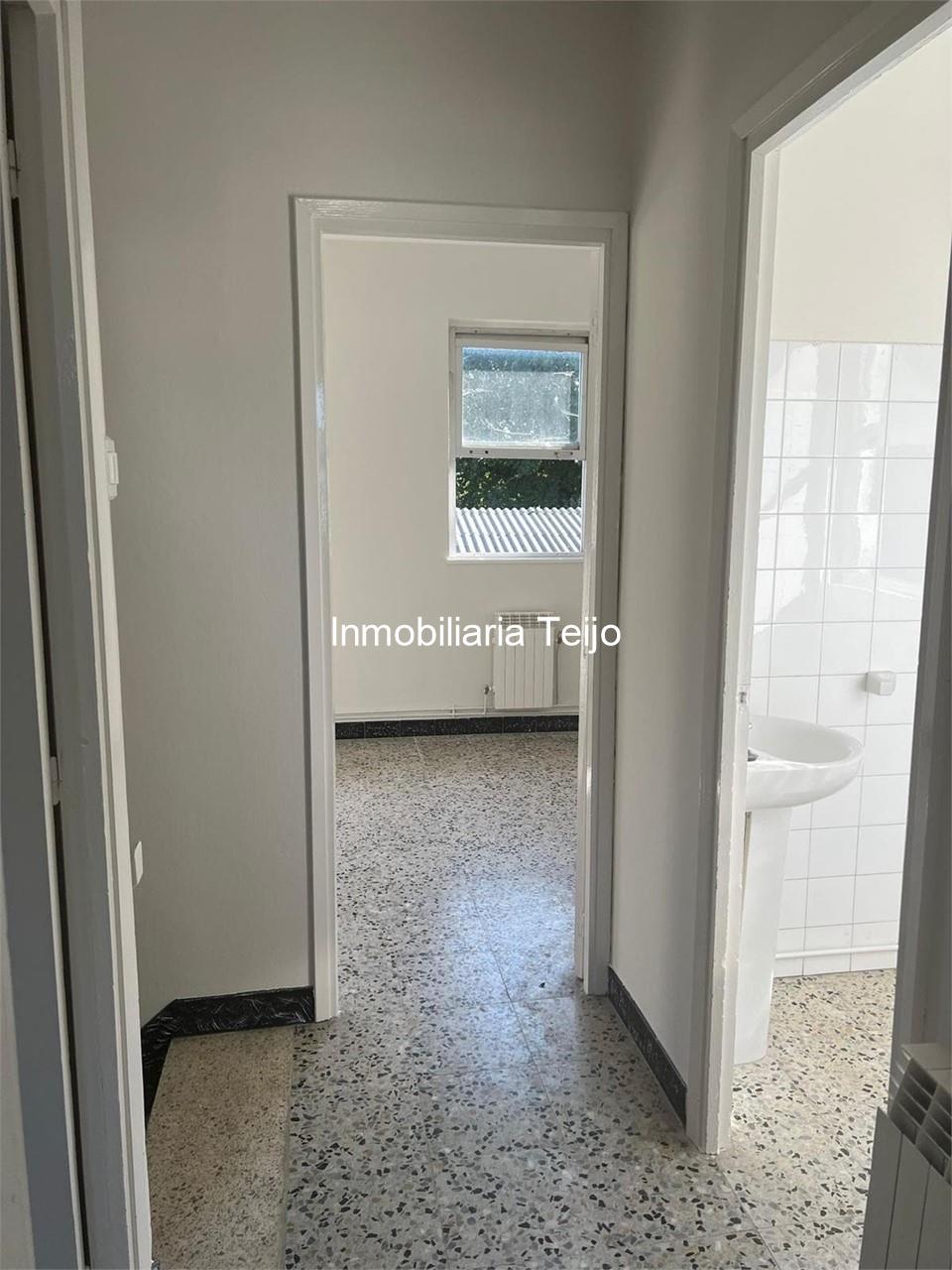 Foto 22 SE VENDE CHALET PAREADO EN CATABOIS
