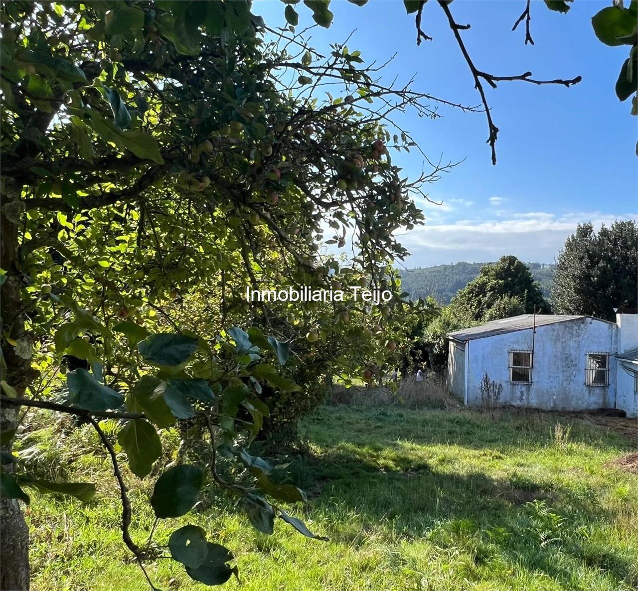 Foto 3 SE VENDE CHALET PAREADO EN CATABOIS