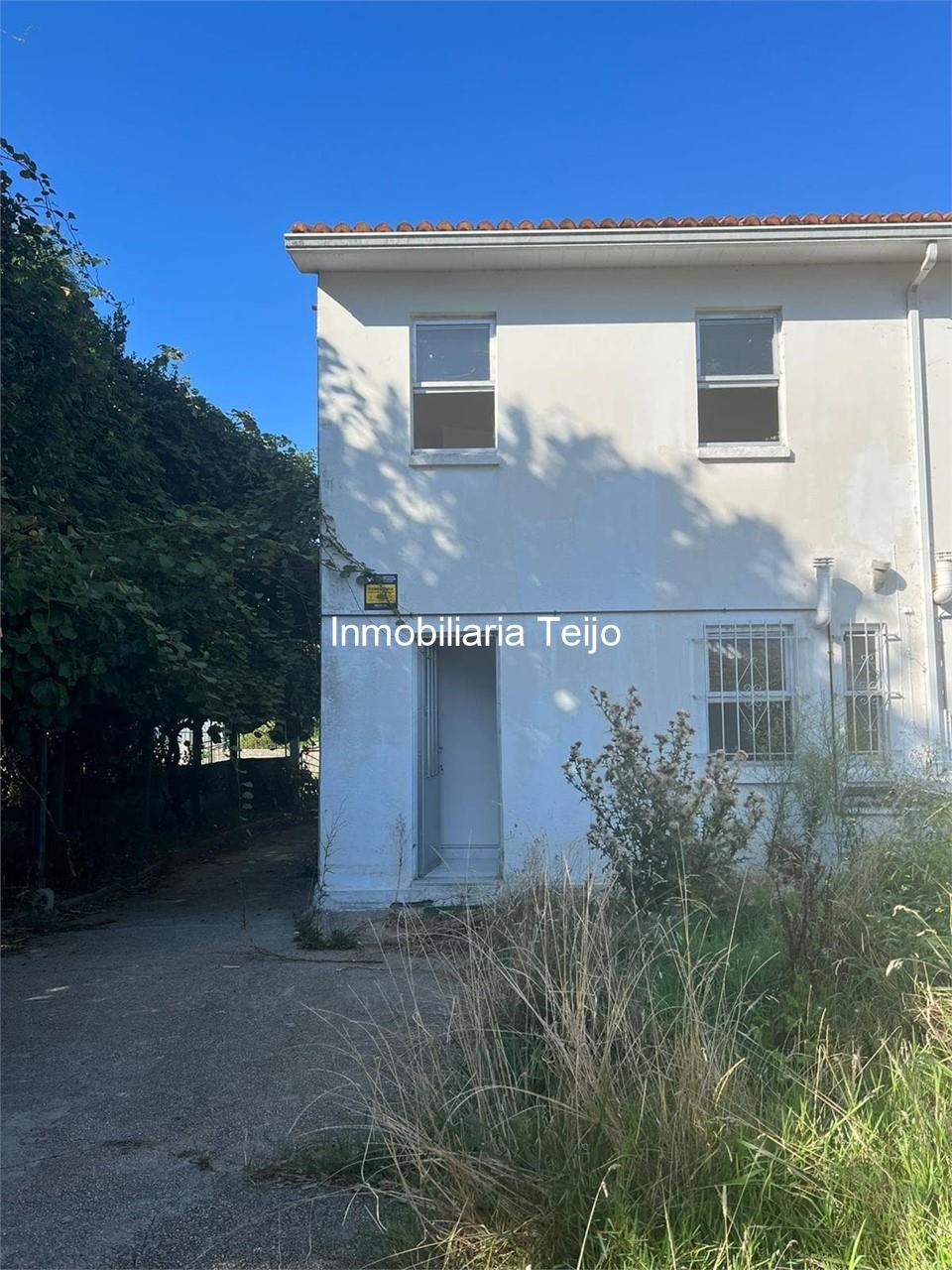 Foto 5 SE VENDE CHALET PAREADO EN CATABOIS