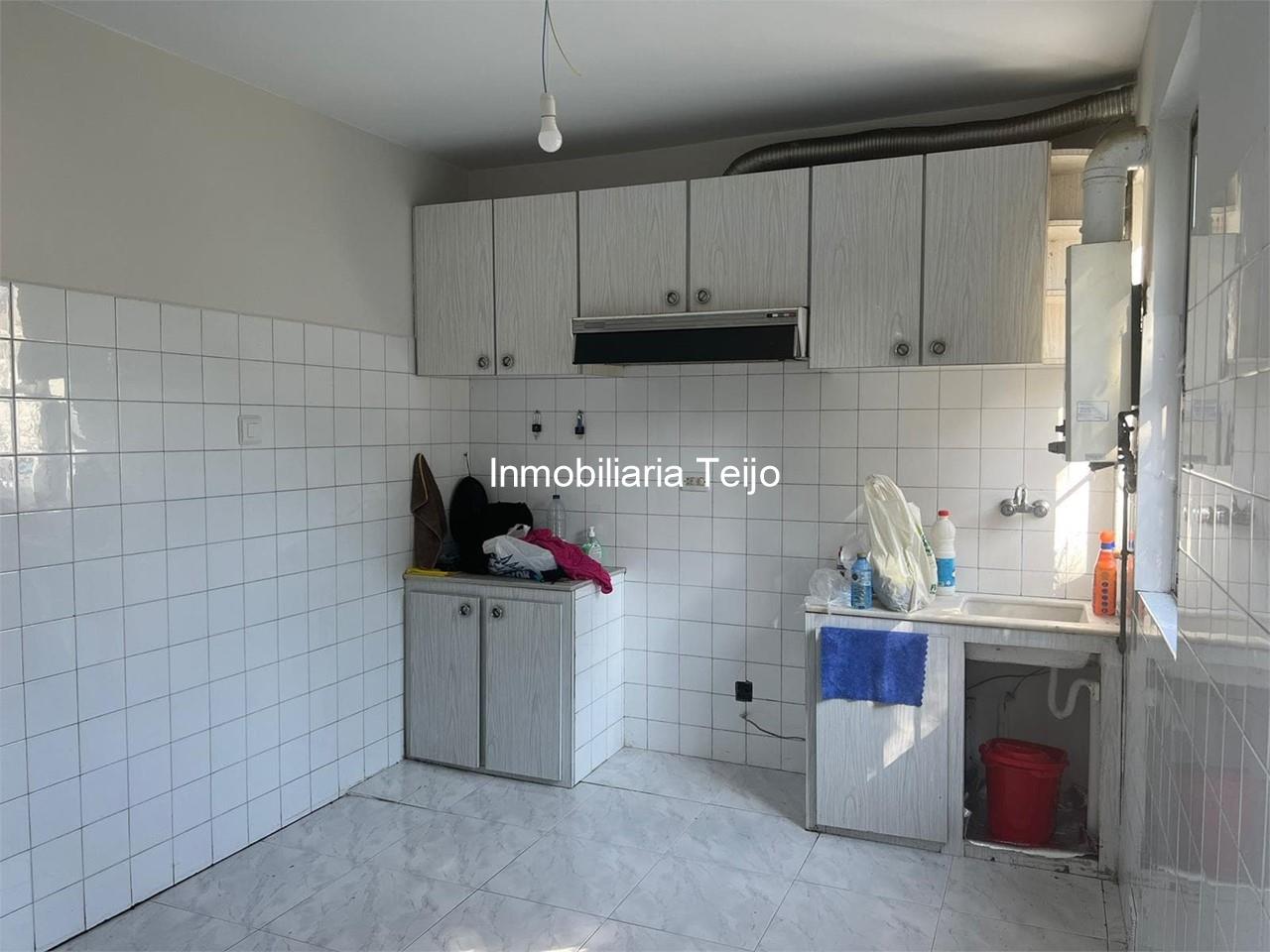 Foto 9 SE VENDE CHALET PAREADO EN CATABOIS