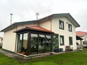 SE VENDE CHALET SEMINUEVO EN LAGO - Valdoviño