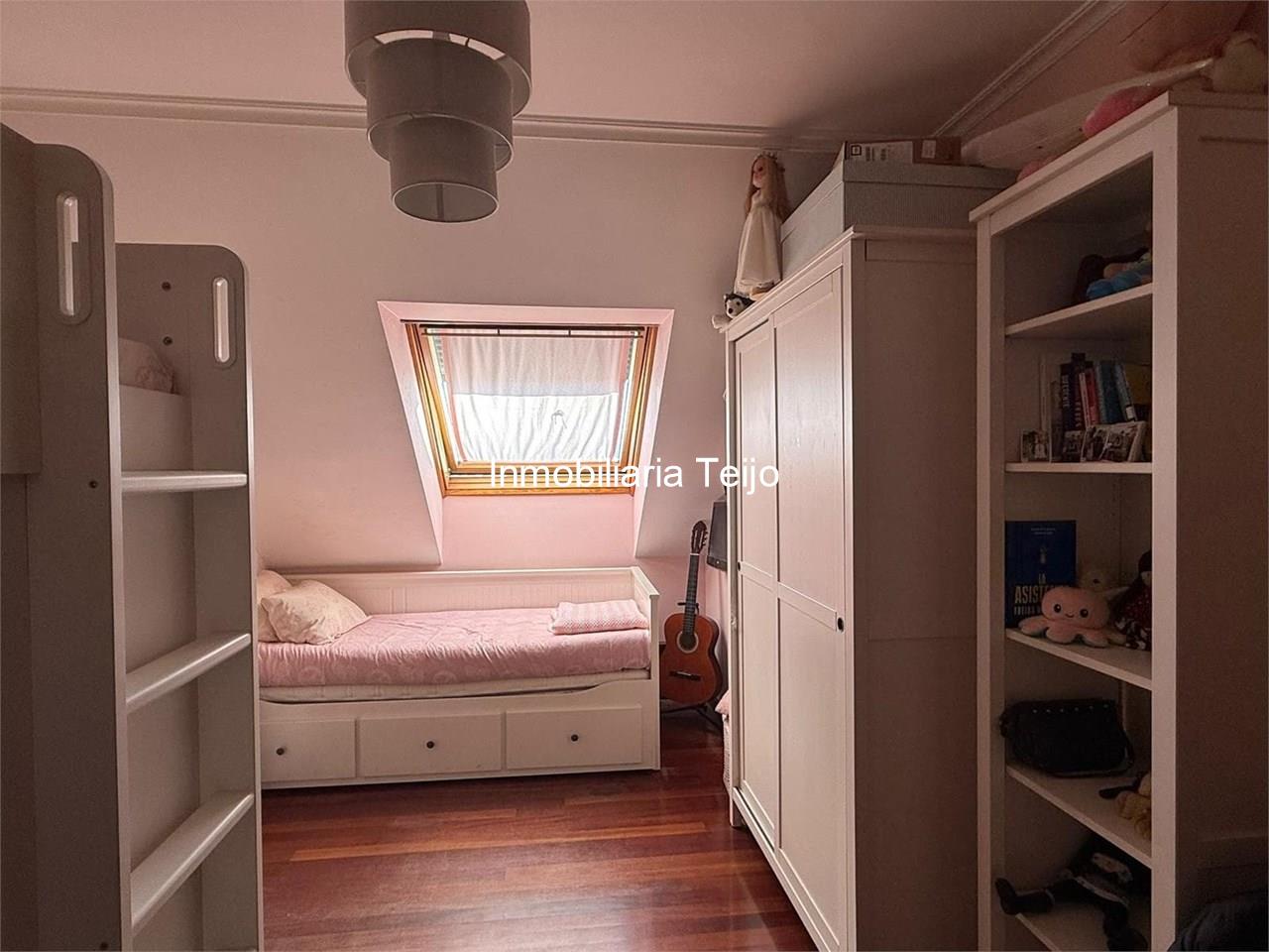Foto 10 SE VENDE DUPLEX CON ASCENSOR, PLAZA DE GARAJE Y TRASTERO EN SANTA CECILIA