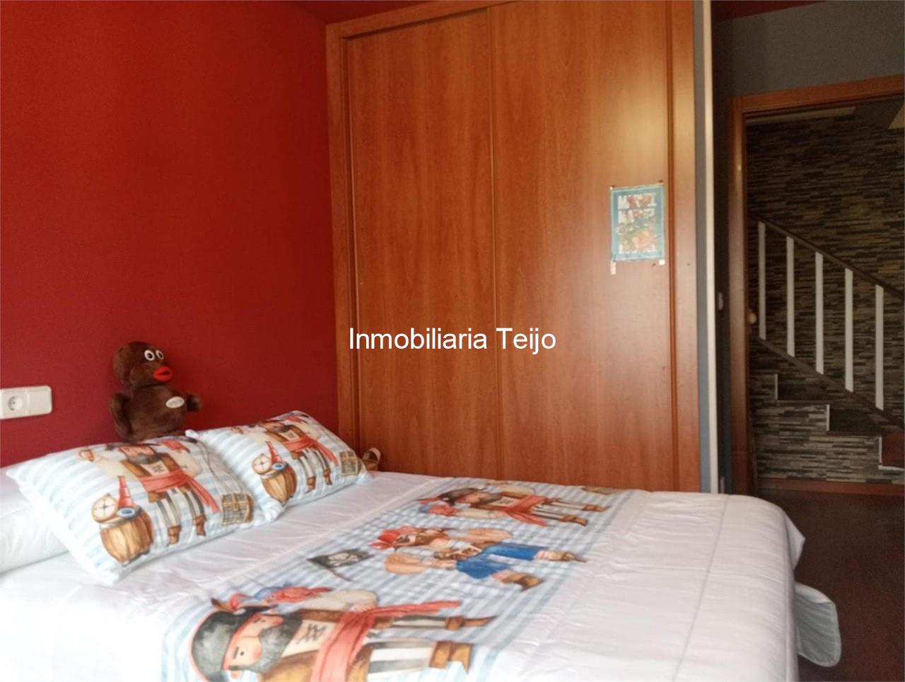 Foto 10 SE VENDE DUPLEX CON ASCENSOR, TRASTERO Y PLAZA DE GARAJE EN FREIXEIRO