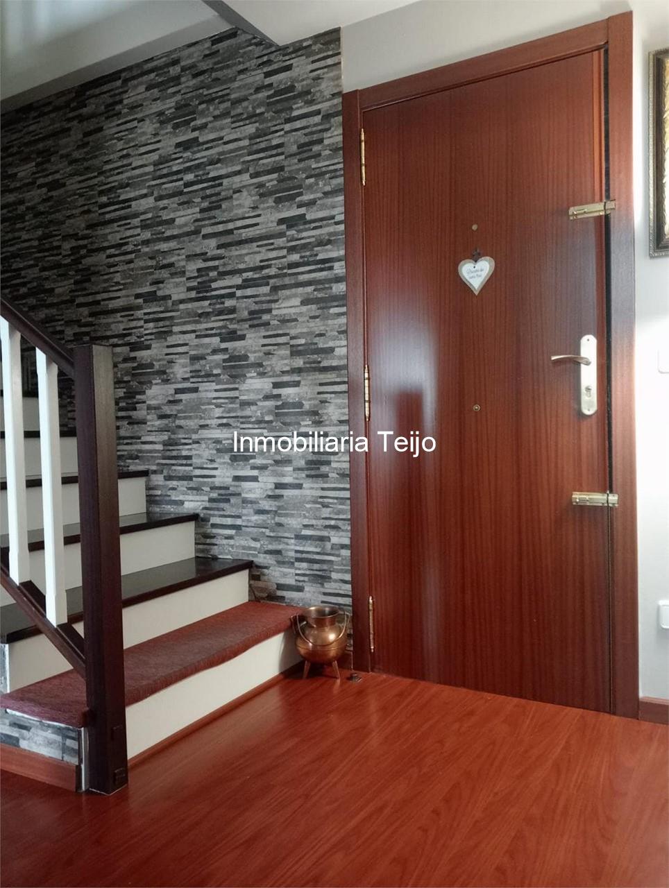 Foto 12 SE VENDE DUPLEX CON ASCENSOR, TRASTERO Y PLAZA DE GARAJE EN FREIXEIRO
