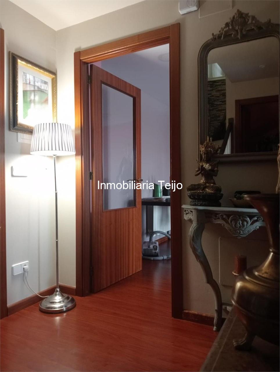 Foto 13 SE VENDE DUPLEX CON ASCENSOR, TRASTERO Y PLAZA DE GARAJE EN FREIXEIRO