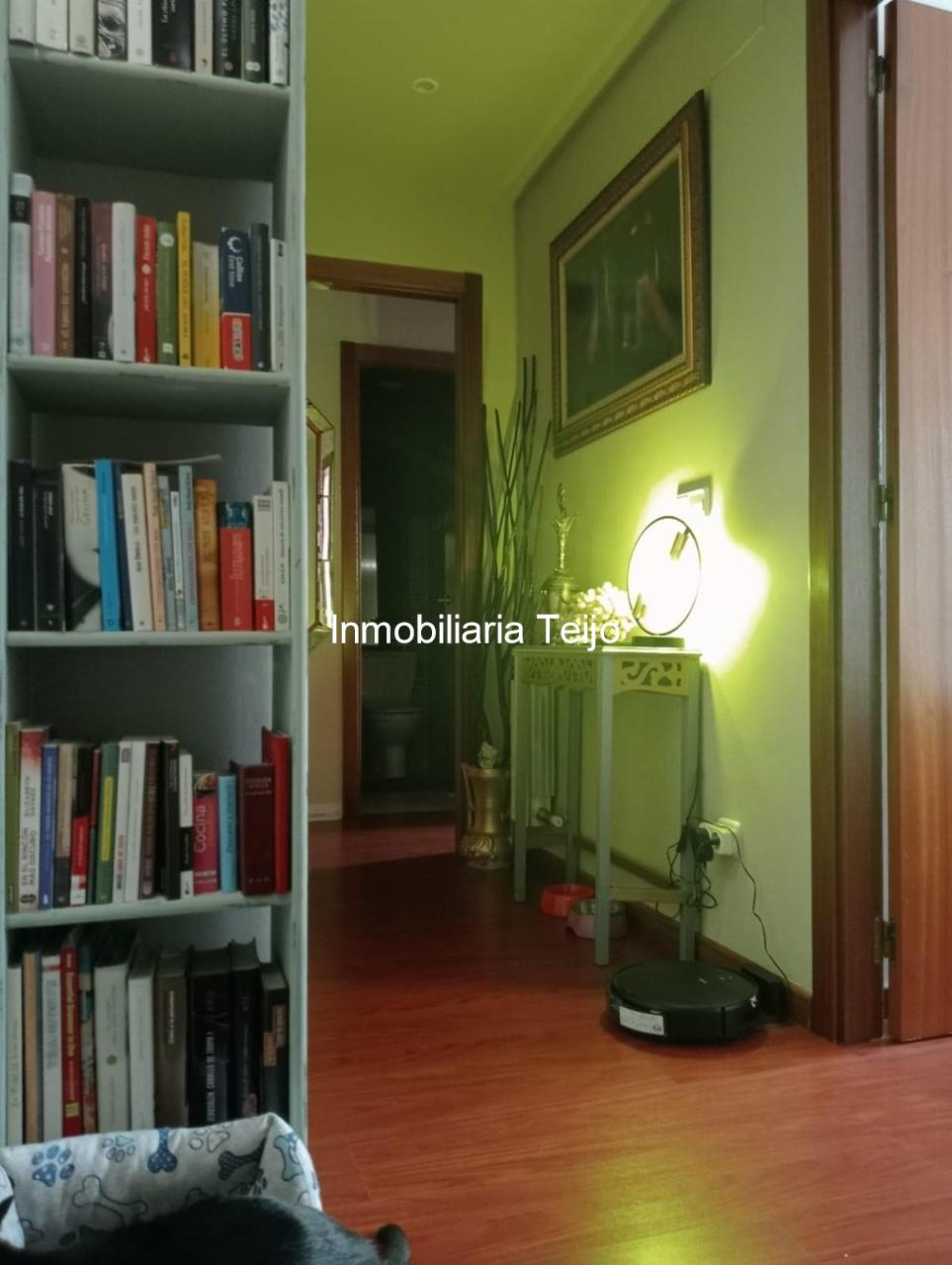 Foto 15 SE VENDE DUPLEX CON ASCENSOR, TRASTERO Y PLAZA DE GARAJE EN FREIXEIRO