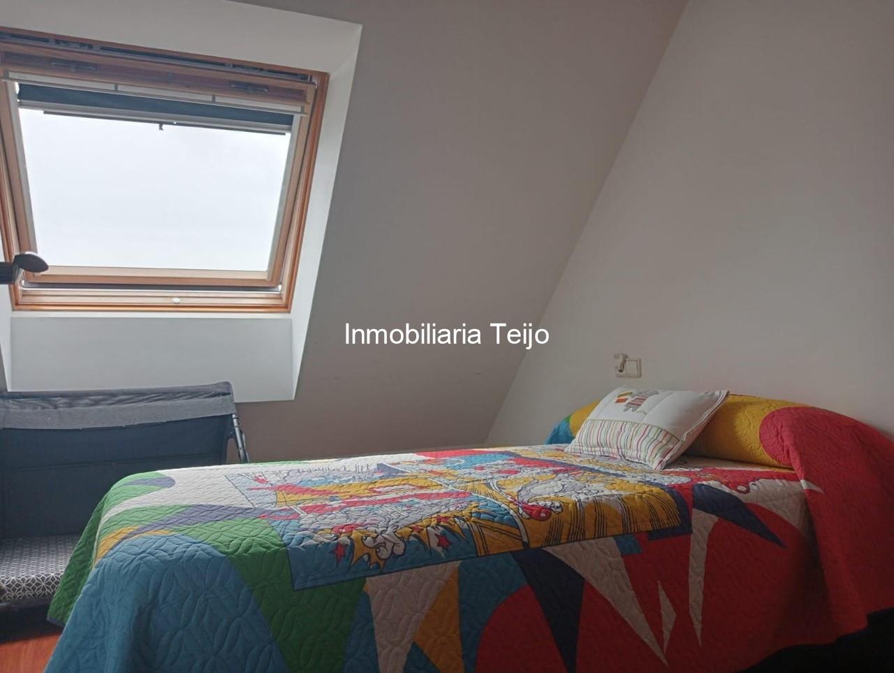 Foto 21 SE VENDE DUPLEX CON ASCENSOR, TRASTERO Y PLAZA DE GARAJE EN FREIXEIRO