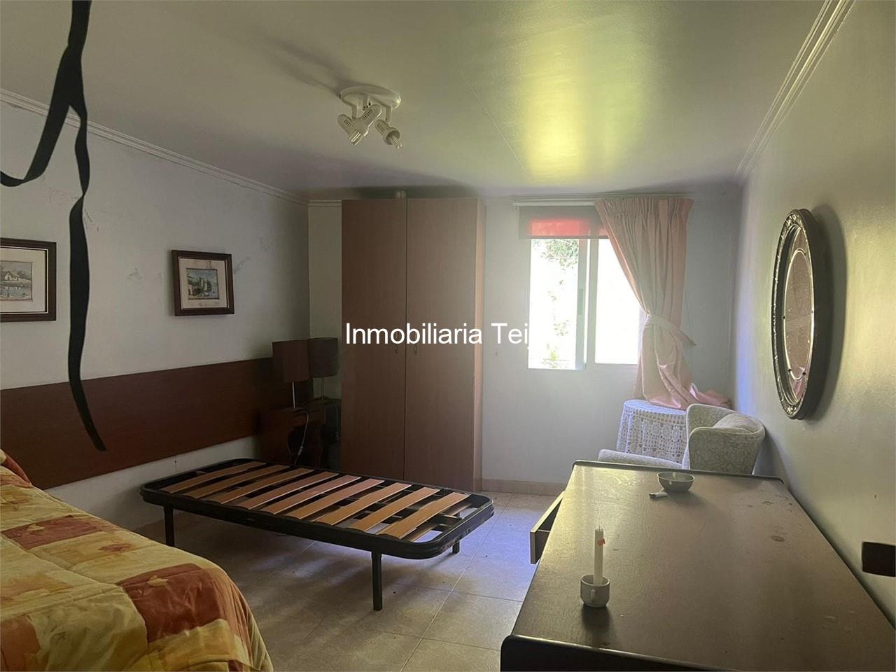 Foto 30 SE VENDE EDIFICIO DE 3 PISOS Y BAJO EN LA GRAÑA