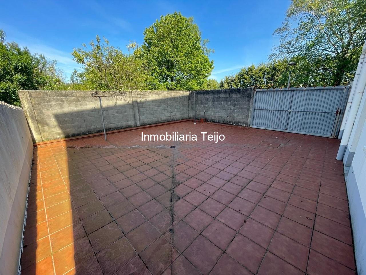 Foto 14 SE VENDE EDIFICIO EN JOANE