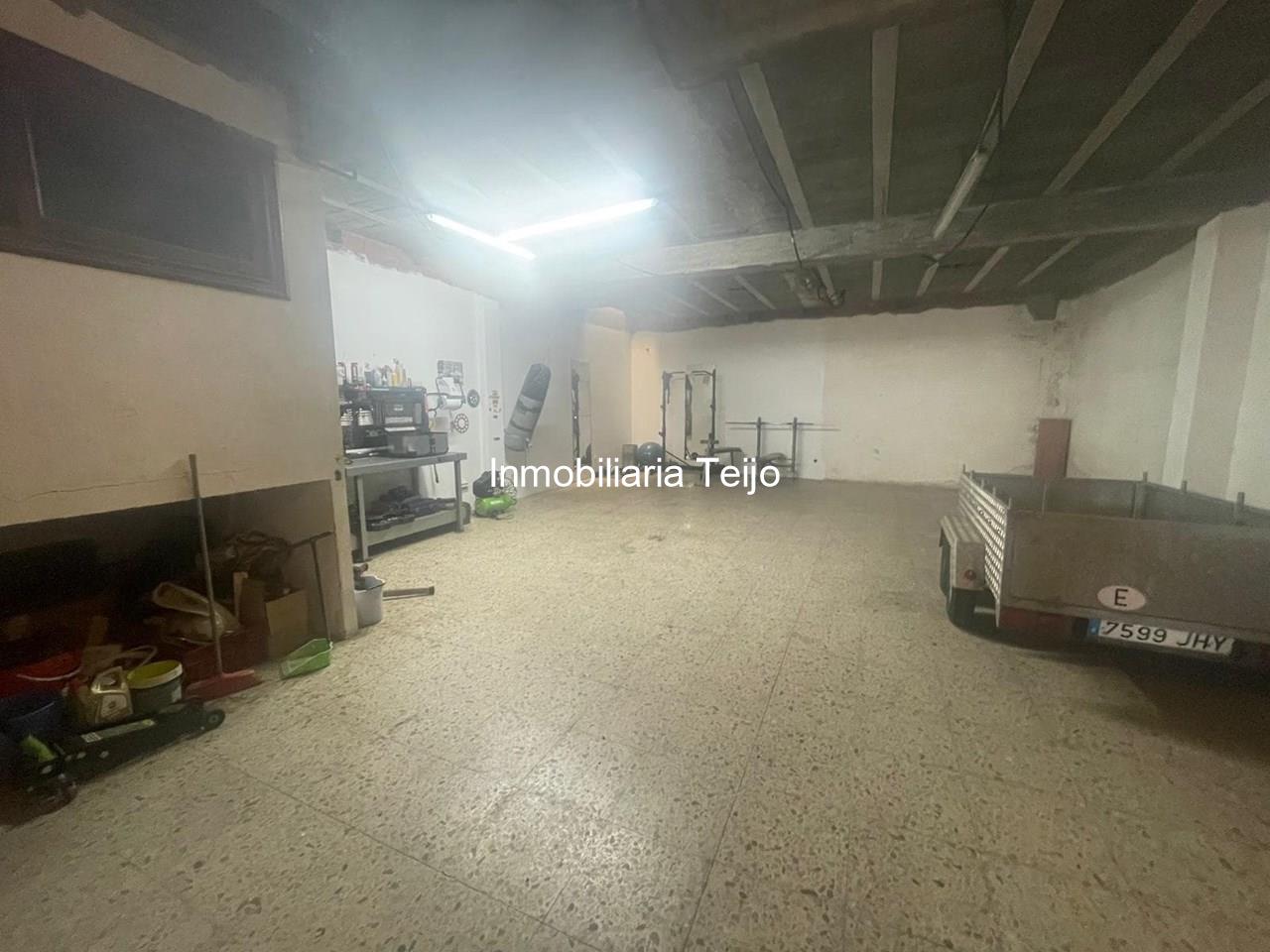 Foto 16 SE VENDE EDIFICIO EN MUY BUEN ESTADO DE CONSERVACIÓN EN FREIXEIRO
