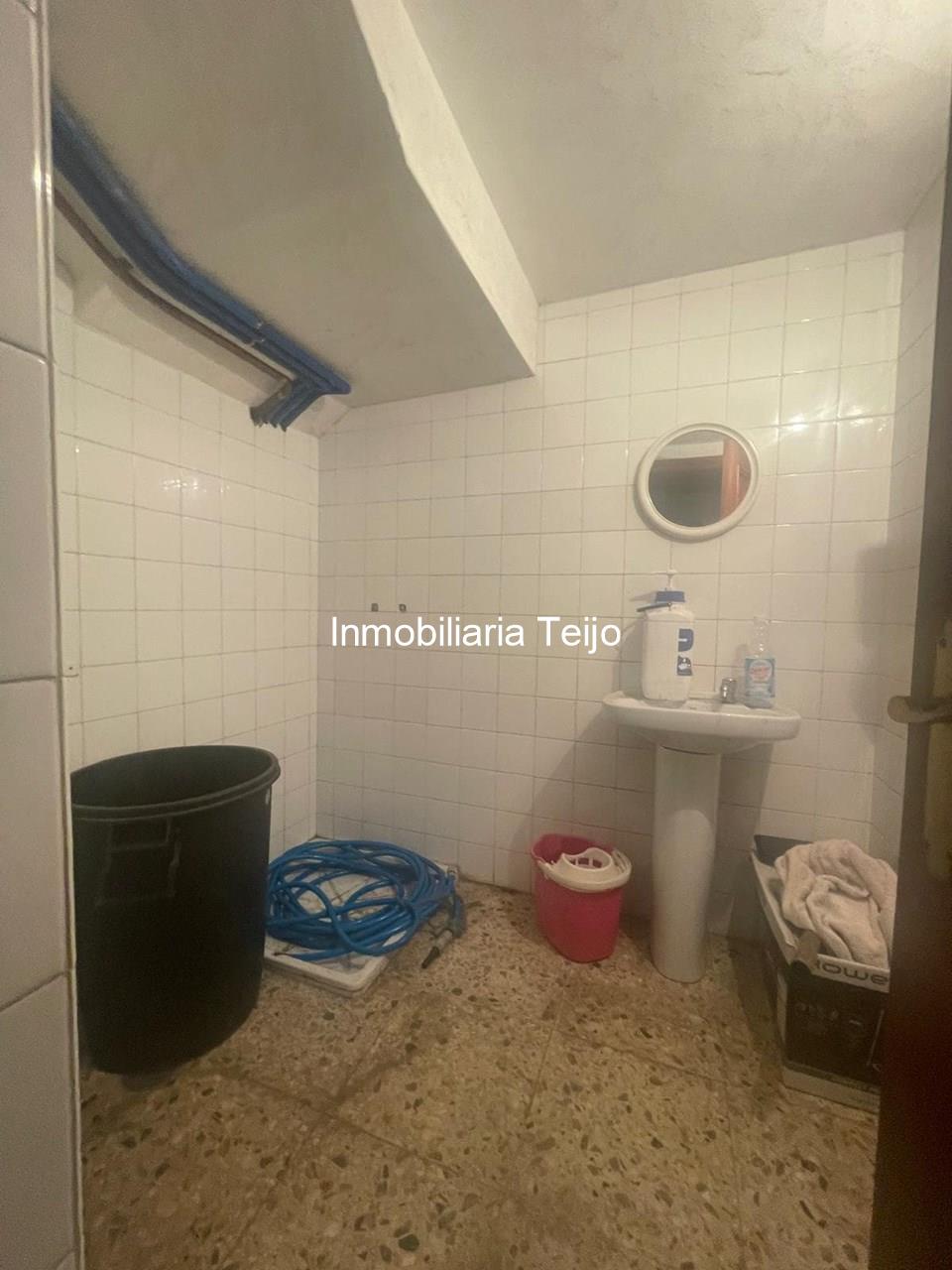 Foto 17 SE VENDE EDIFICIO EN MUY BUEN ESTADO DE CONSERVACIÓN EN FREIXEIRO