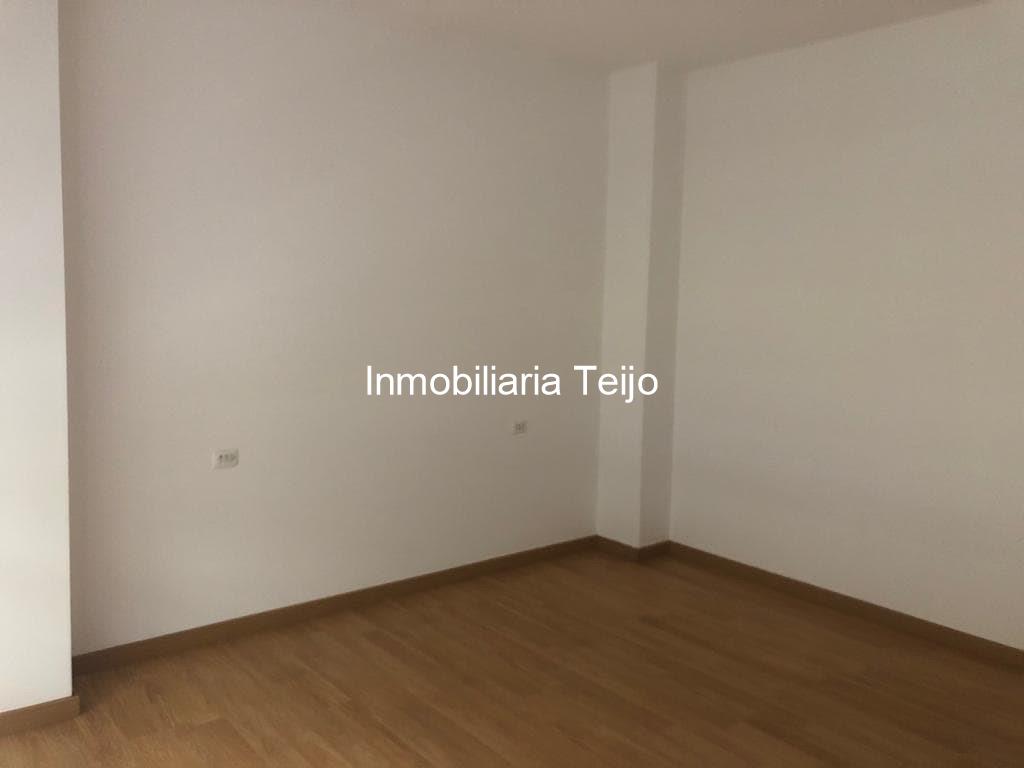 Foto 4 SE VENDE EDIFICIO EN NARON