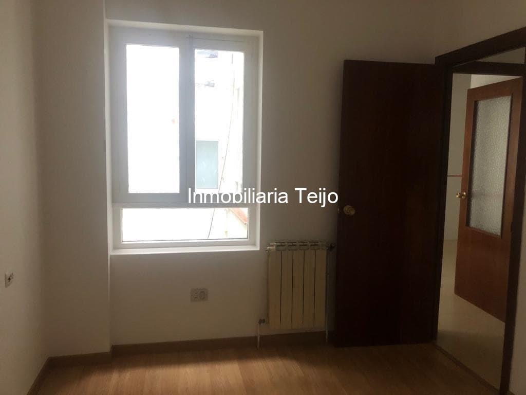 Foto 5 SE VENDE EDIFICIO EN NARON