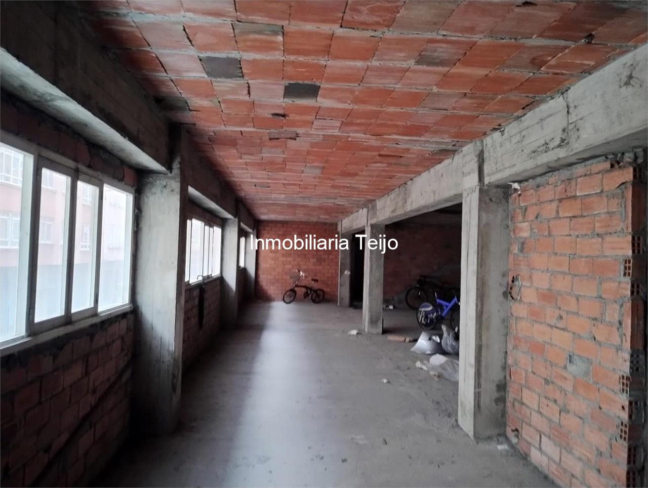 Foto 3 SE VENDE ENTRESUELO AL LADO DE PLAZA DE ESPAÑA 