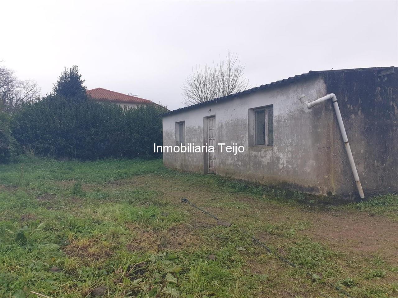 Foto 3 SE VENDE FINCA EDIFICABLE EN CASTRO