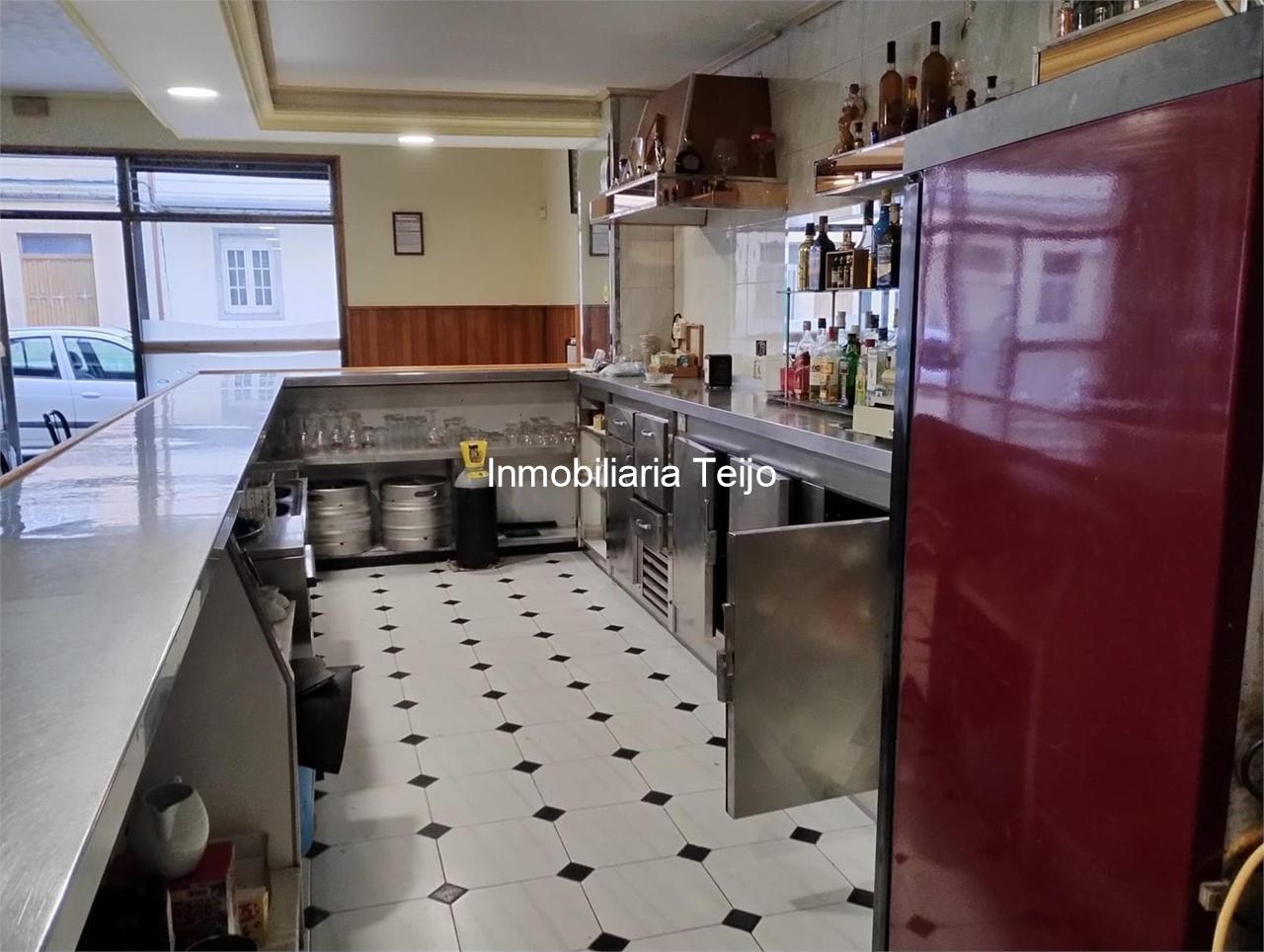 Foto 3 SE VENDE LOCAL COMERCIAL ACONDICIONADO COMO BAR EN FAJARDO