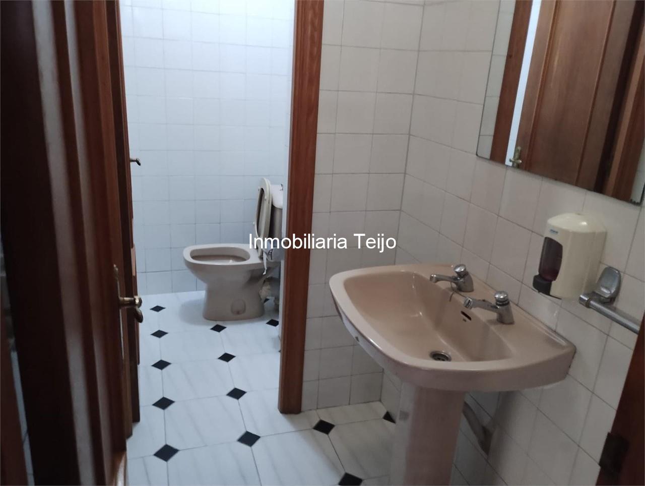 Foto 6 SE VENDE LOCAL COMERCIAL ACONDICIONADO COMO BAR EN FAJARDO