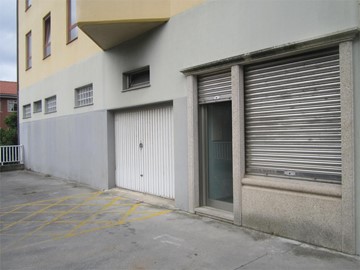 SE VENDE LOCAL COMERCIAL EN CARANZA - Ferrol