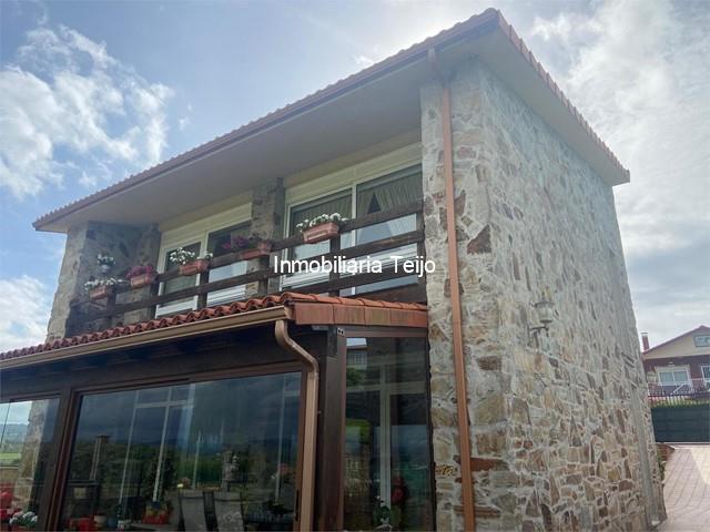 SE VENDE MAGNÍFICO CHALET EN MEIRÁS - Valdoviño