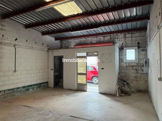 SE VENDE PEQUEÑA NAVE EN LA GANDARA - Narón