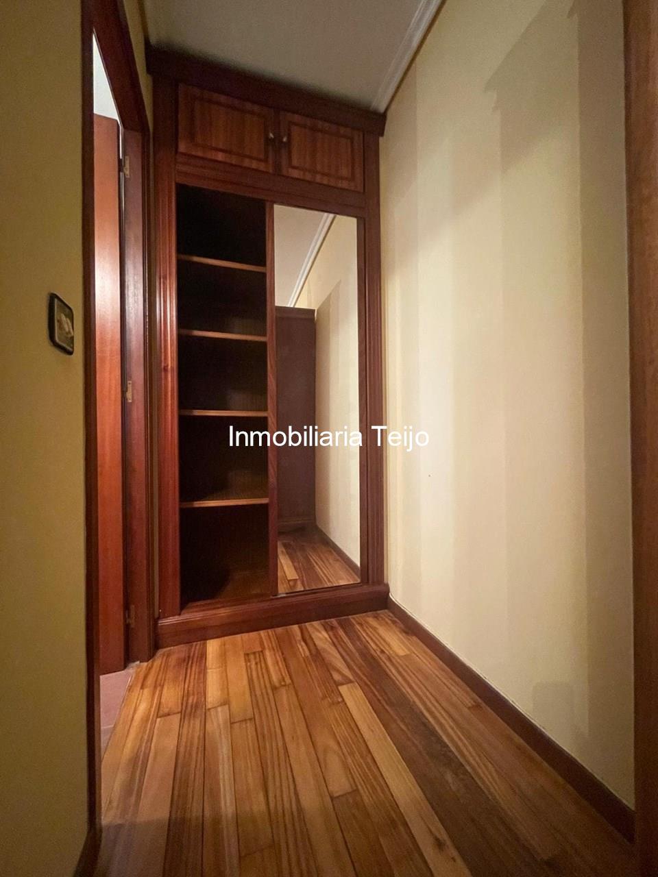 Foto 18 SE VENDE PISO AMPLIO CON ASCENSOR, CALEFACCIÓN Y TERRAZA CUBIERTA DE 30 M2 EN ENSANCHE A