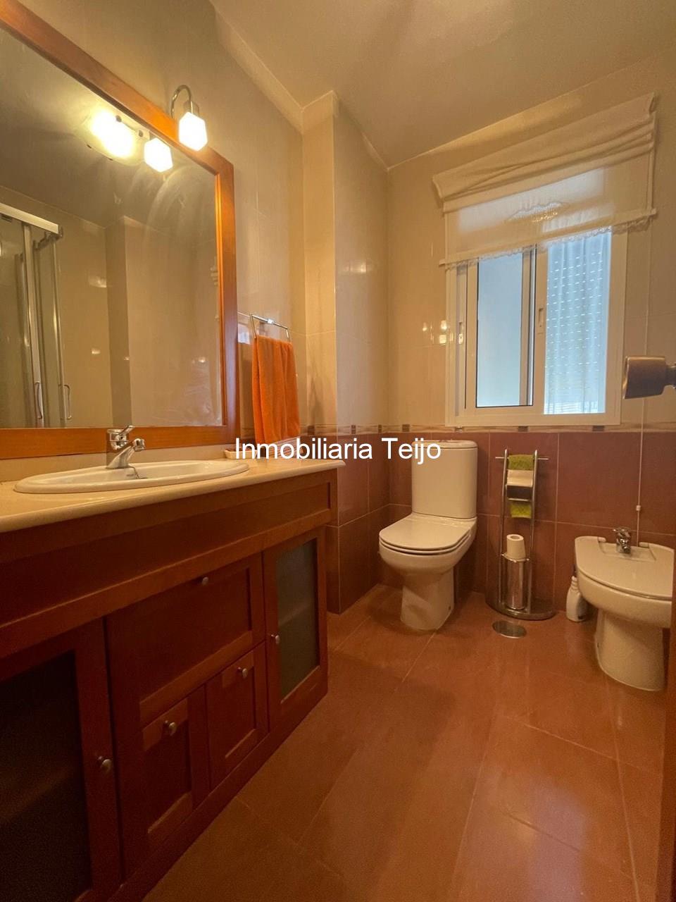 Foto 19 SE VENDE PISO AMPLIO CON ASCENSOR, CALEFACCIÓN Y TERRAZA CUBIERTA DE 30 M2 EN ENSANCHE A