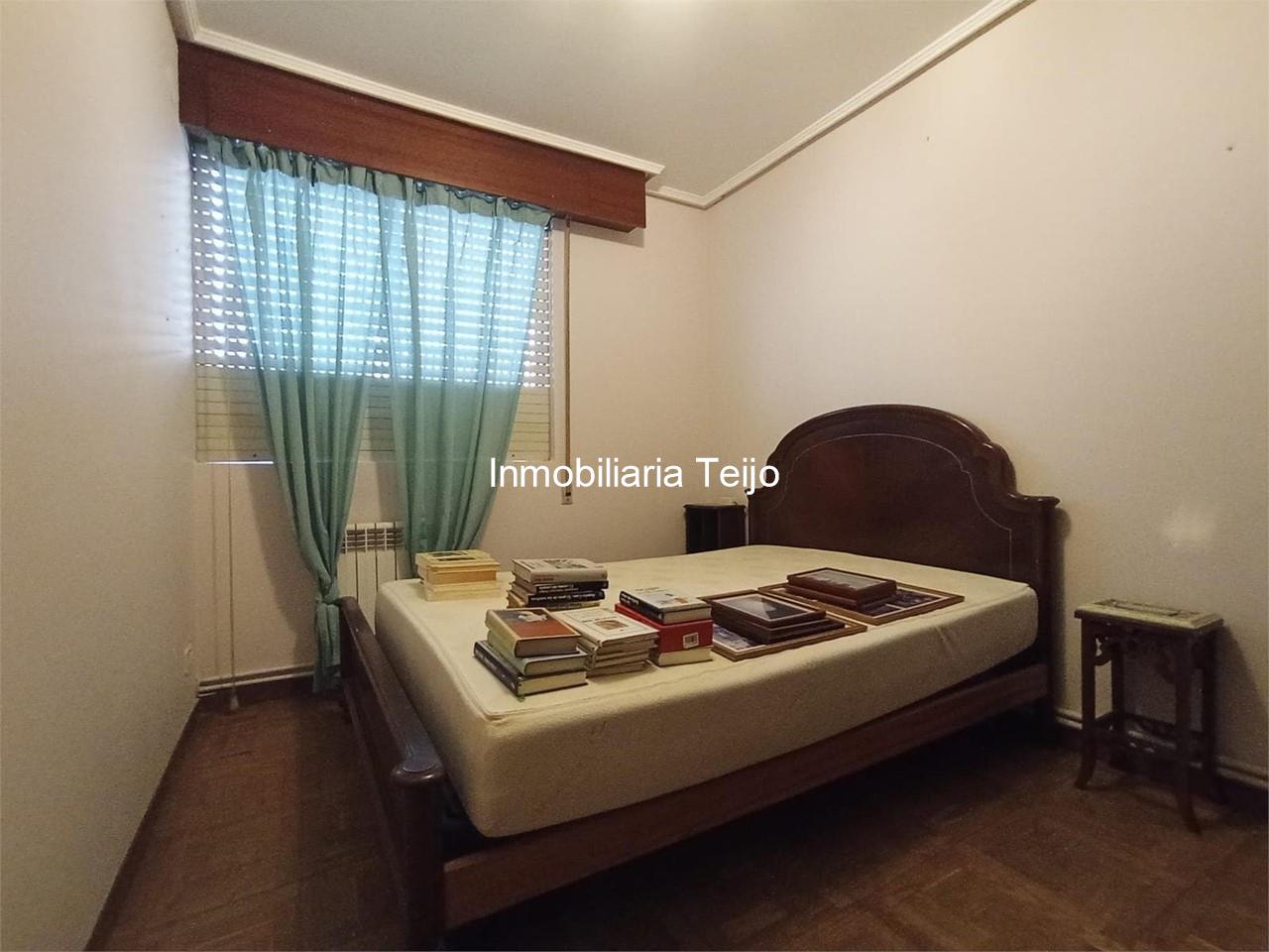 Foto 13 SE VENDE PISO AMPLIO CON BALCÓN EN PLAZA DE ESPAÑA