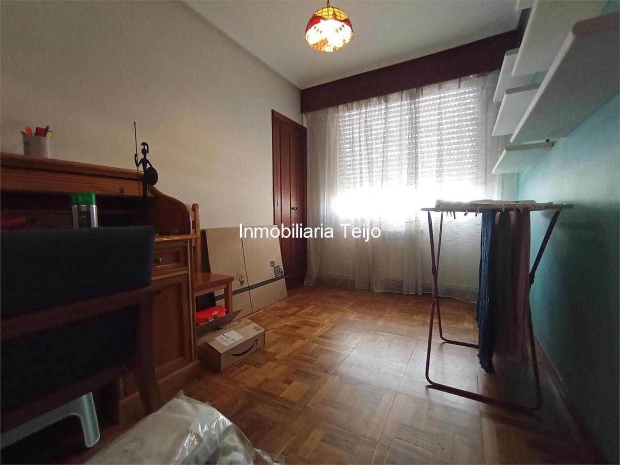 Foto 14 SE VENDE PISO AMPLIO CON BALCÓN EN PLAZA DE ESPAÑA