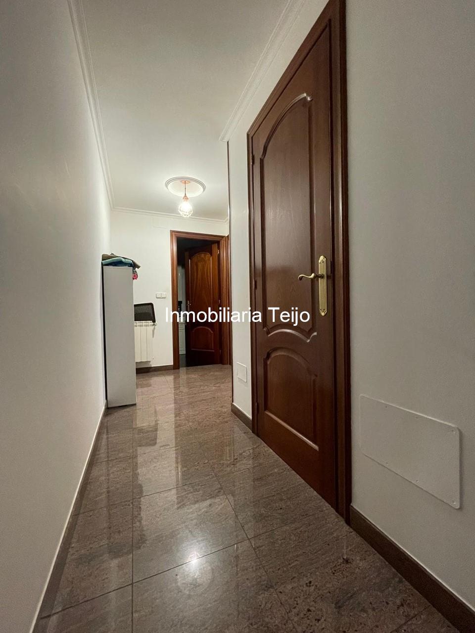 Foto 6 SE VENDE PISO AMPLIO CON GARAJE, TRASTERO Y ASCENSOR EN EL ALTO DEL CASTAÑO