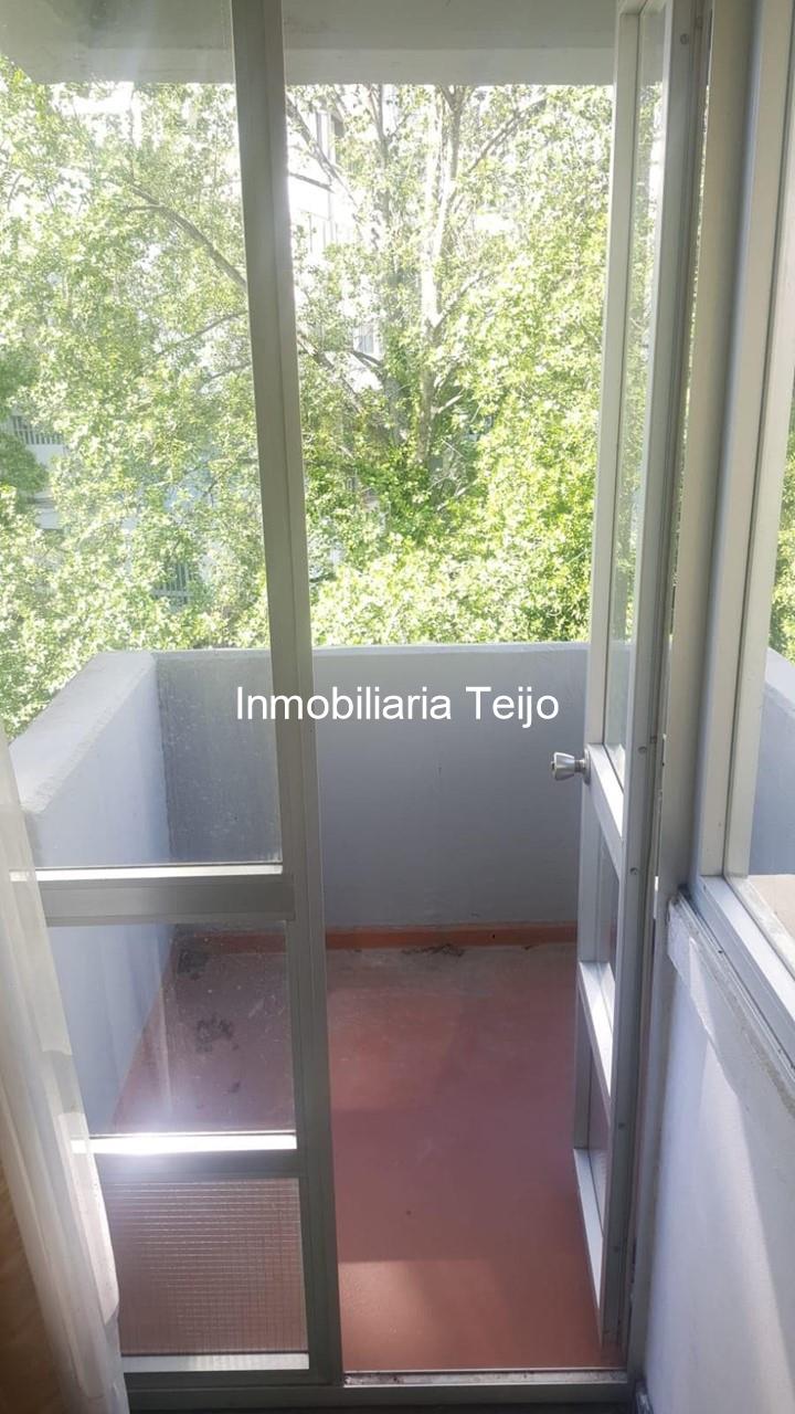 Foto 6 SE VENDE PISO AMPLIO CON TRES BALCONES EN CARANZA